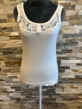 Steve Lace-Trim Ribbed Camisole in Cream